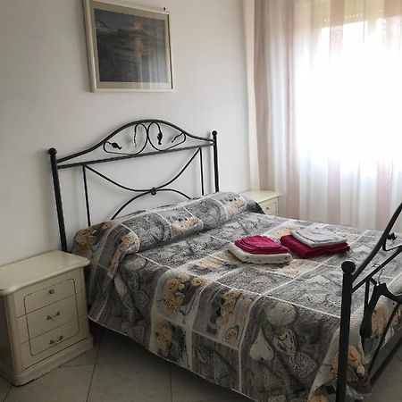 Neapolitan Rooms Экстерьер фото
