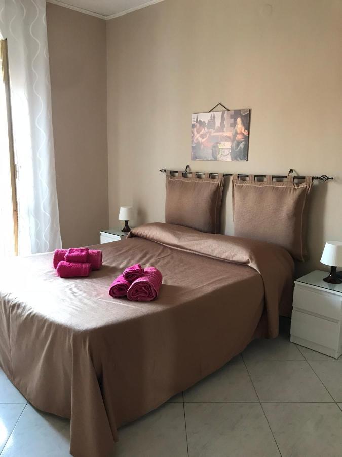 Neapolitan Rooms Экстерьер фото